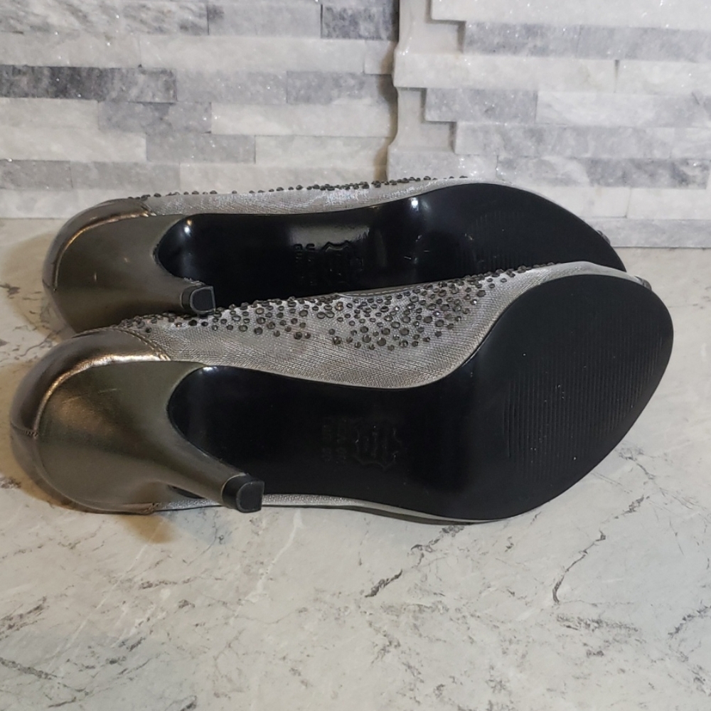 PAPELL Studio Beautiful Rhinestone Heels - Picture 8 of 8